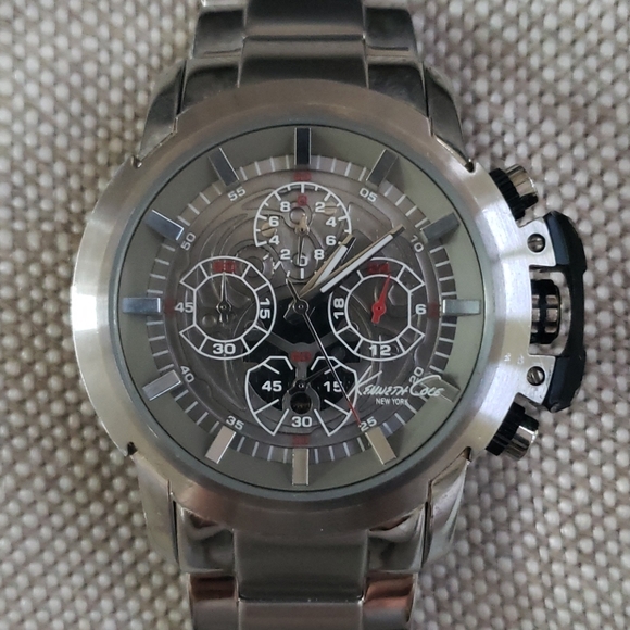 EUC Kenneth Cole watch - Picture 3 of 7